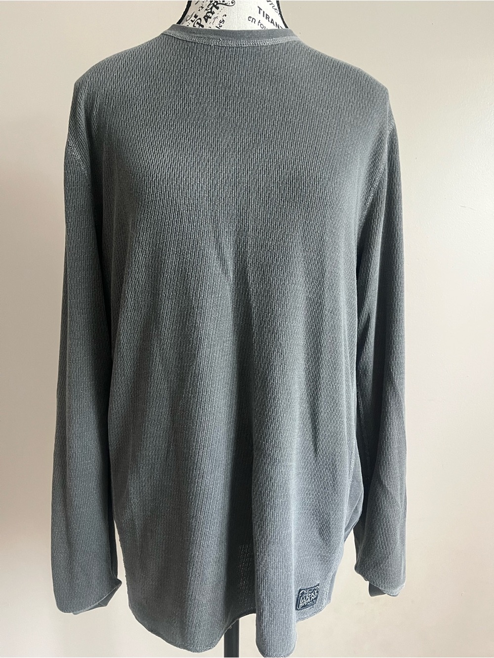 Men's Lucky Lightweight Long-Sleeve Gray Henley - Size Large